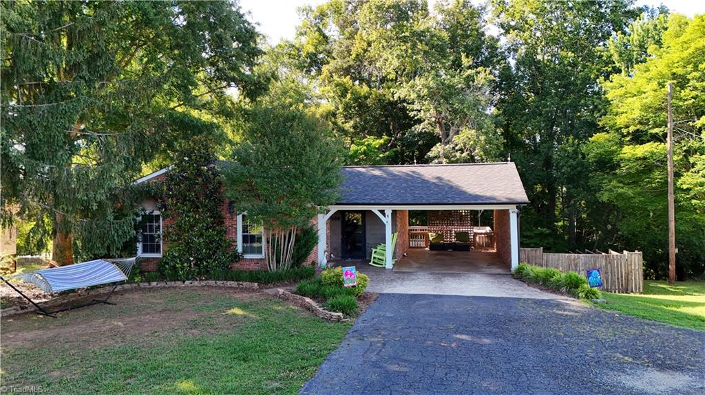 488 Shoals Road Property Photo 1