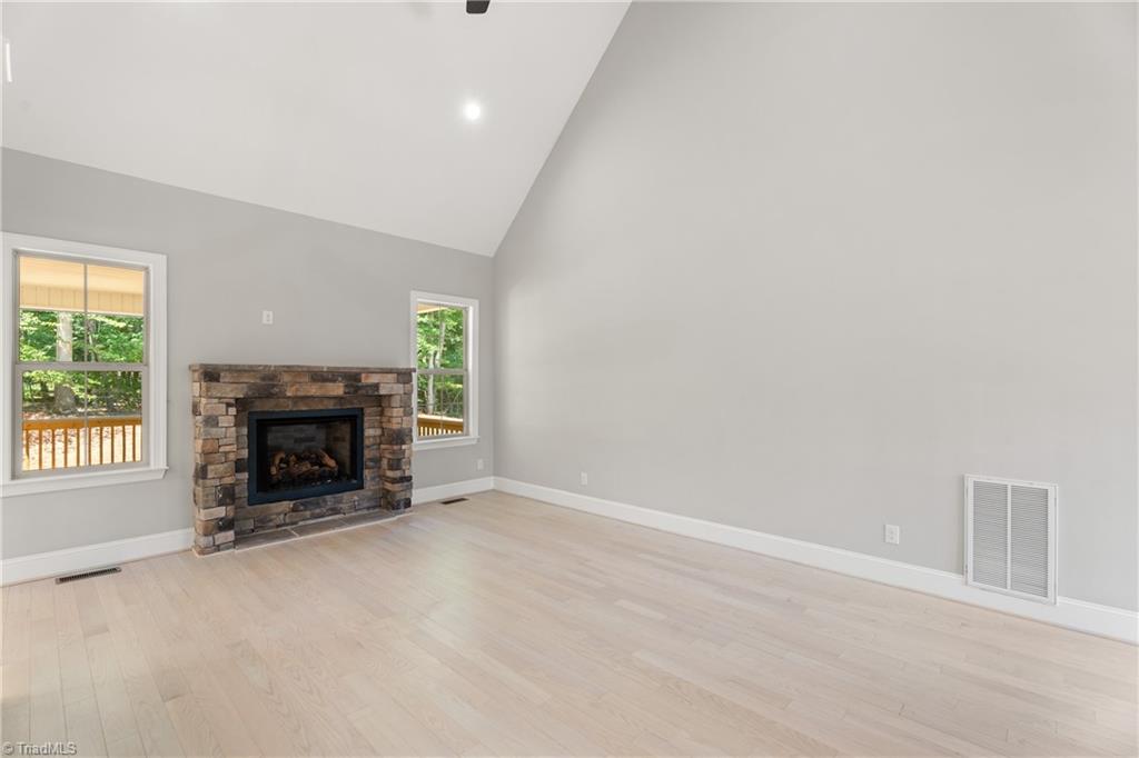5477 Meadowlark Court Property Photo 14