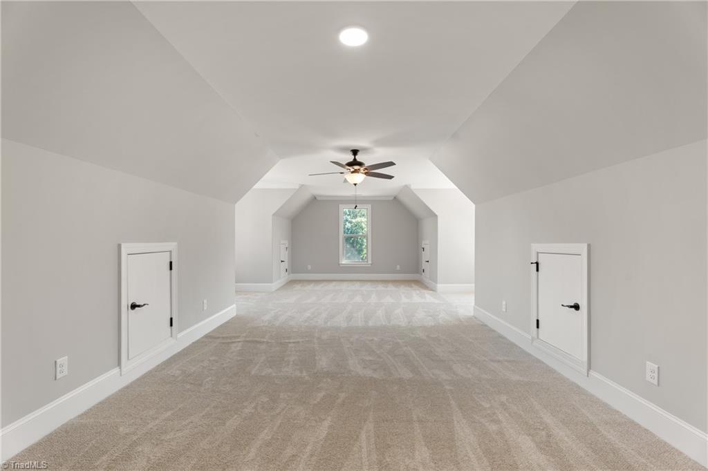 5477 Meadowlark Court Property Photo 34