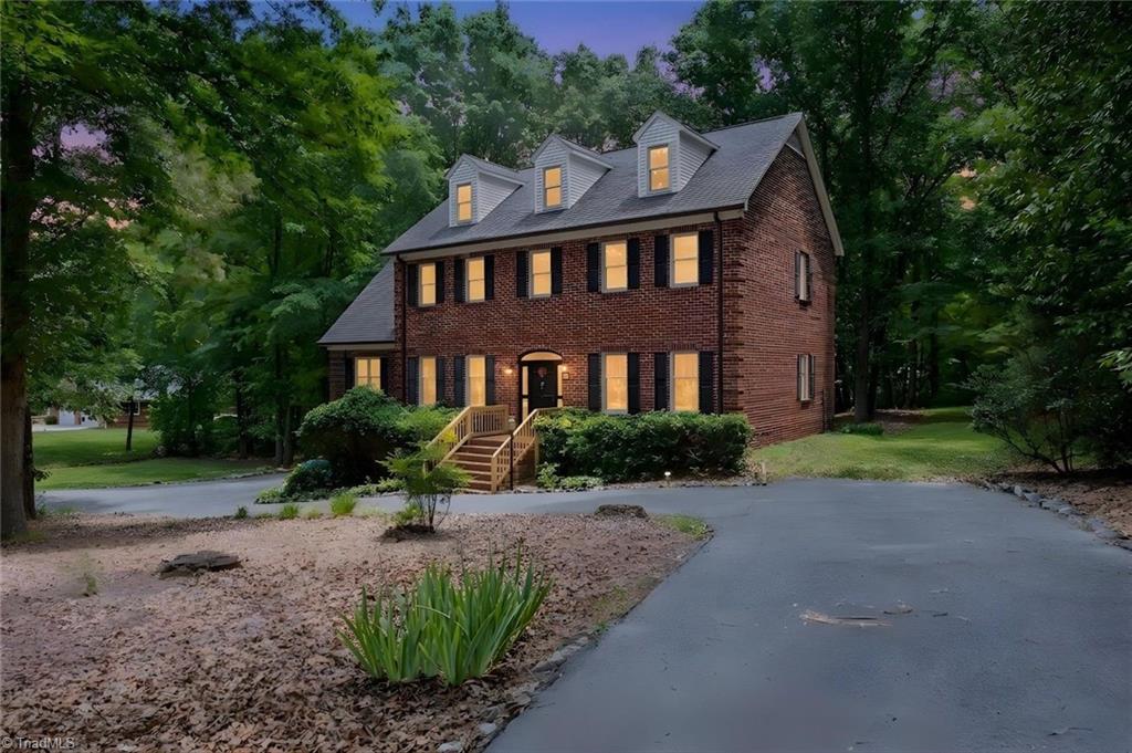 114 Willoughby Park Drive Property Photo 2
