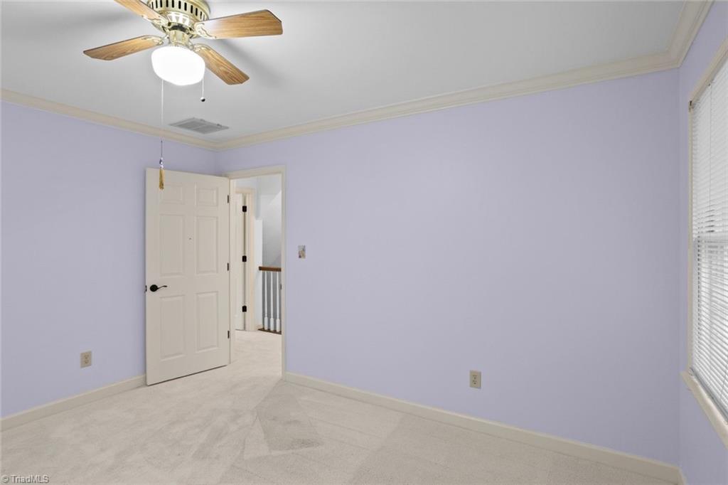 114 Willoughby Park Drive Property Photo 30