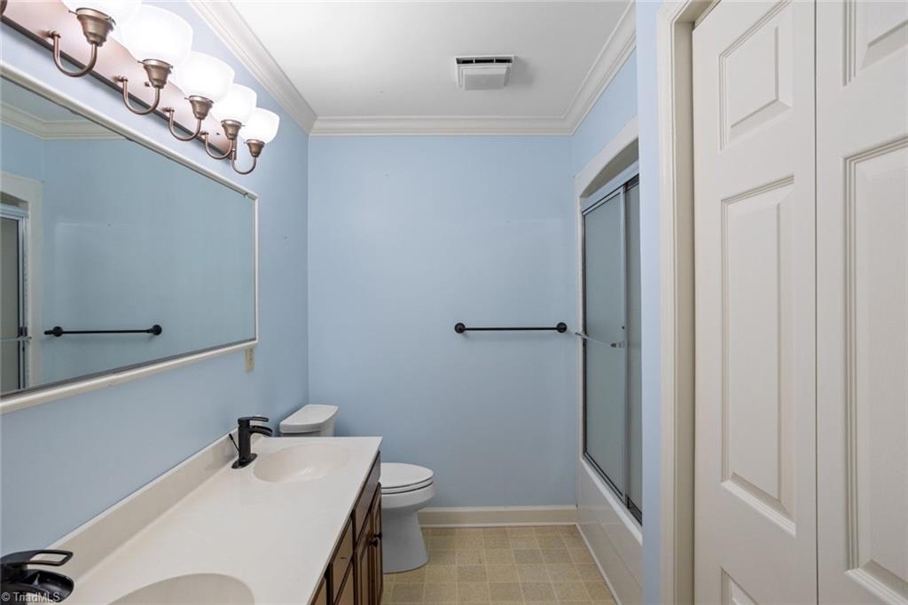 114 Willoughby Park Drive Property Photo 31
