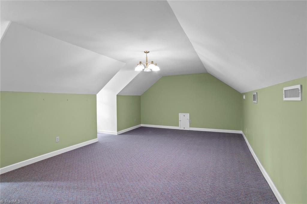 114 Willoughby Park Drive Property Photo 35