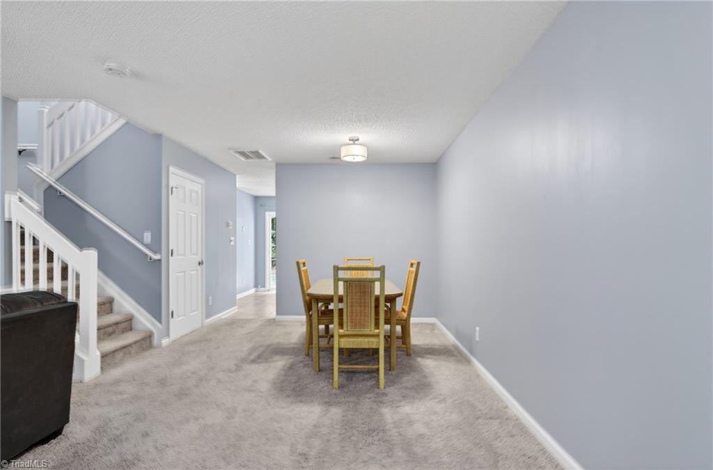 1935 Ray Alexander Drive Property Photo 10