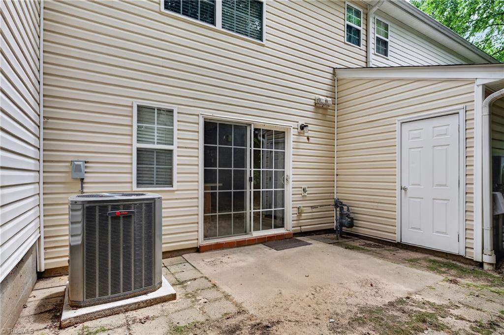 1935 Ray Alexander Drive Property Photo 26