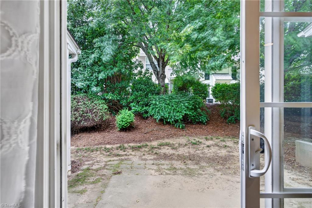 1935 Ray Alexander Drive Property Photo 27