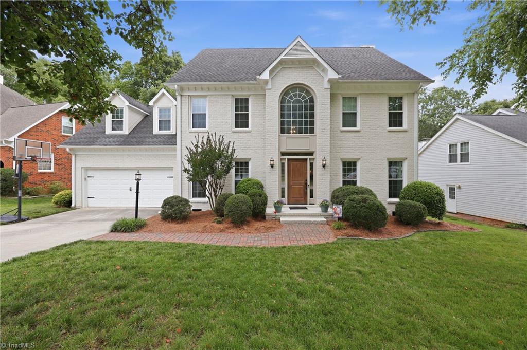 307 Overman Street Property Photo 4