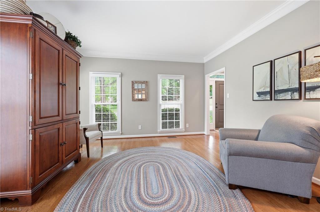 307 Overman Street Property Photo 11