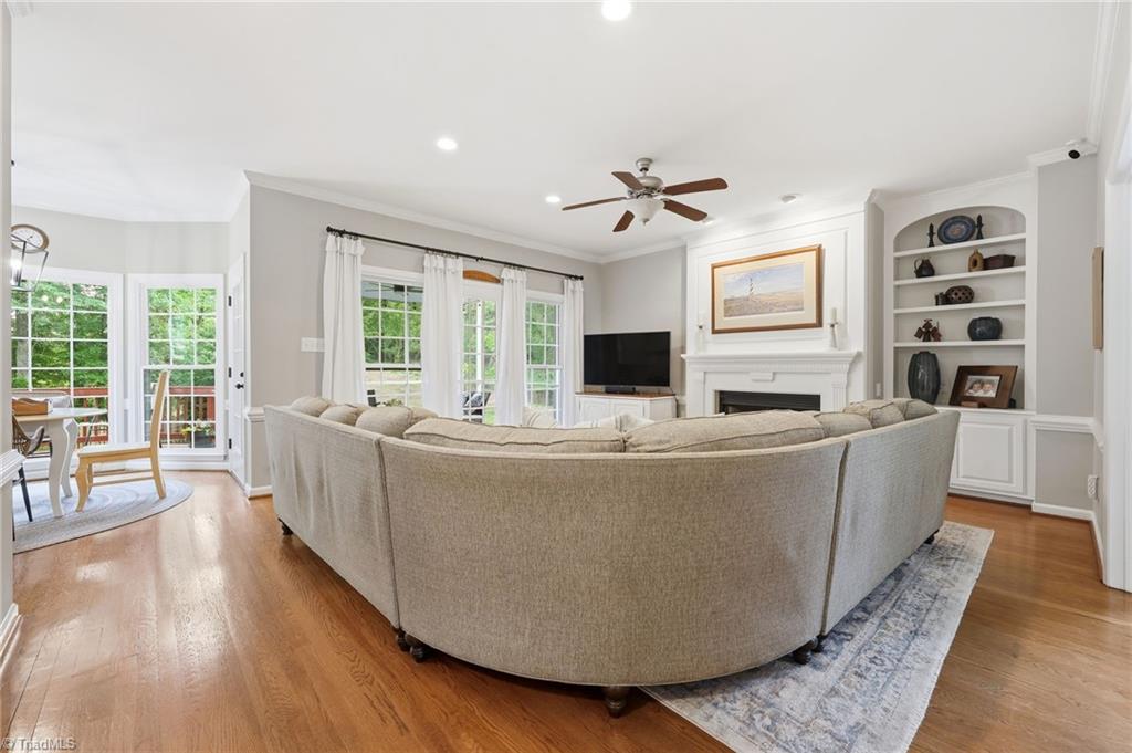 307 Overman Street Property Photo 17