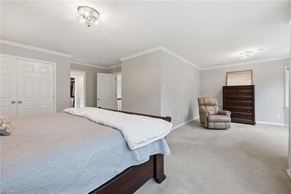 307 Overman Street Property Photo 28
