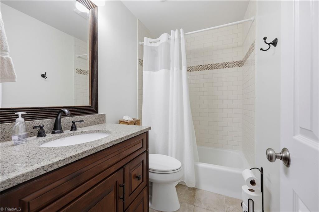 307 Overman Street Property Photo 35