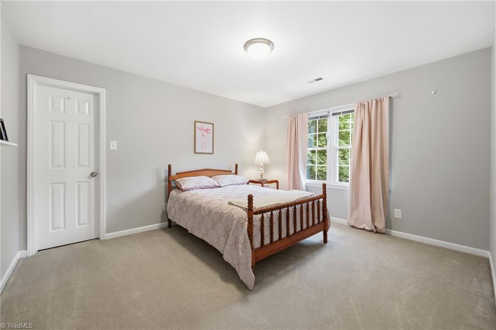 307 Overman Street Property Photo 36