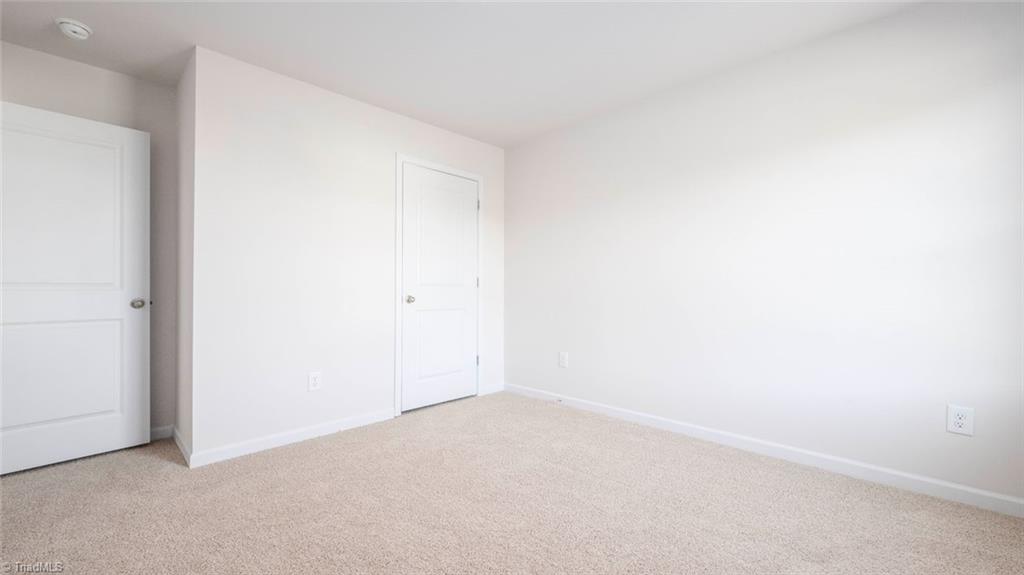 1617 Komondor Trail Property Photo 4
