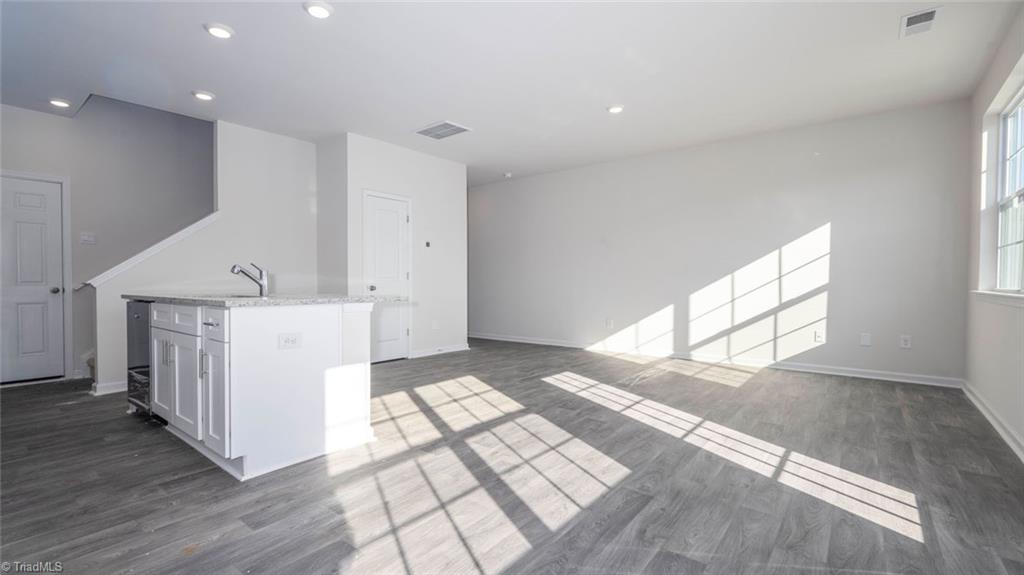 1617 Komondor Trail Property Photo 25