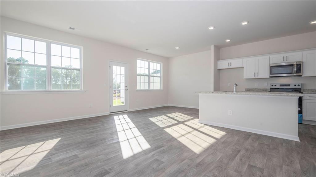 1617 Komondor Trail Property Photo 26