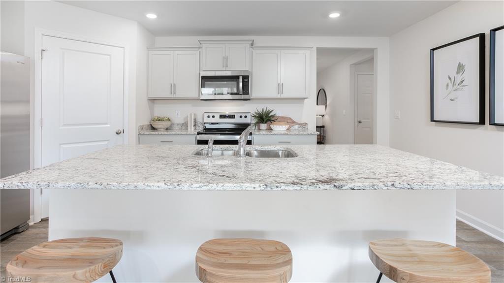 178 New Aspen Way Property Photo 8