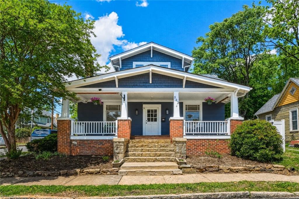 523 W First Street Property Photo