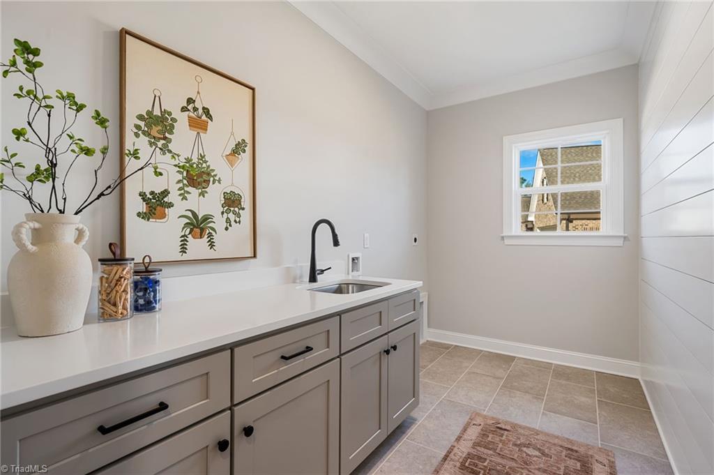 242 Avian Lane Property Photo 16