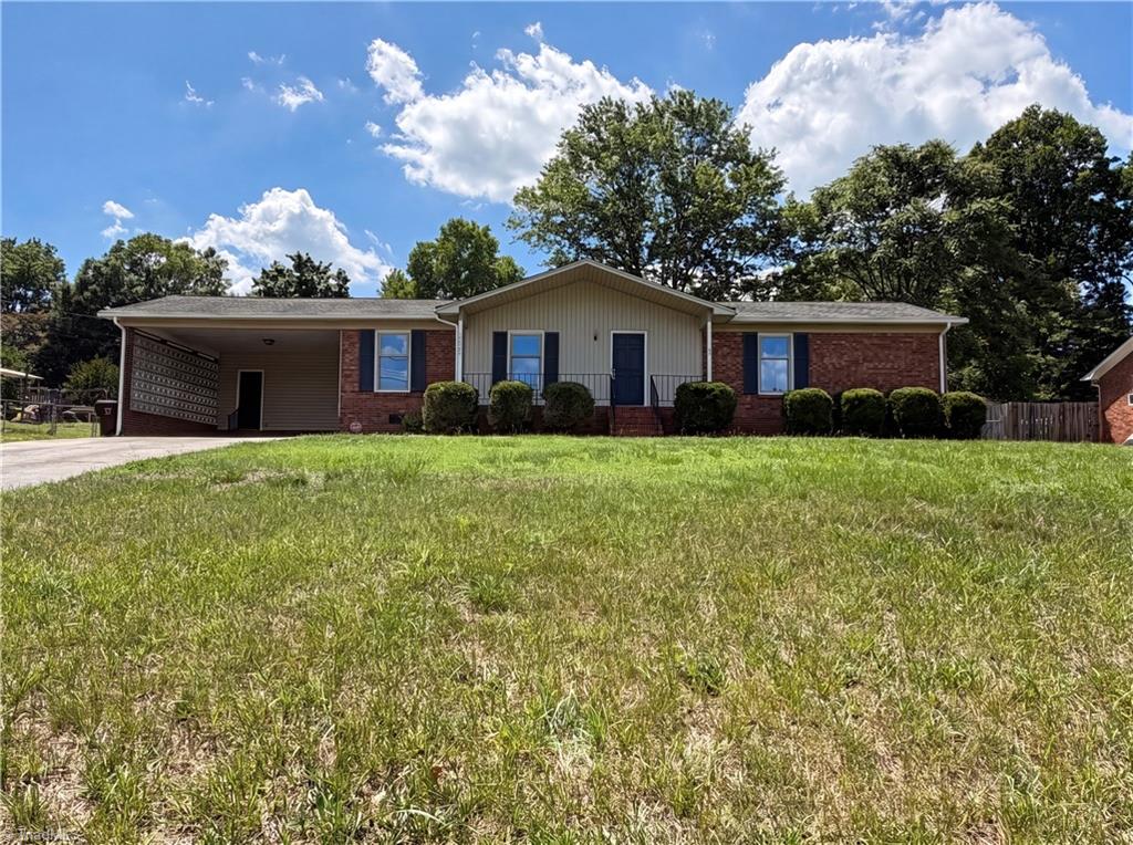 3849 Greenway Drive Property Photo 1