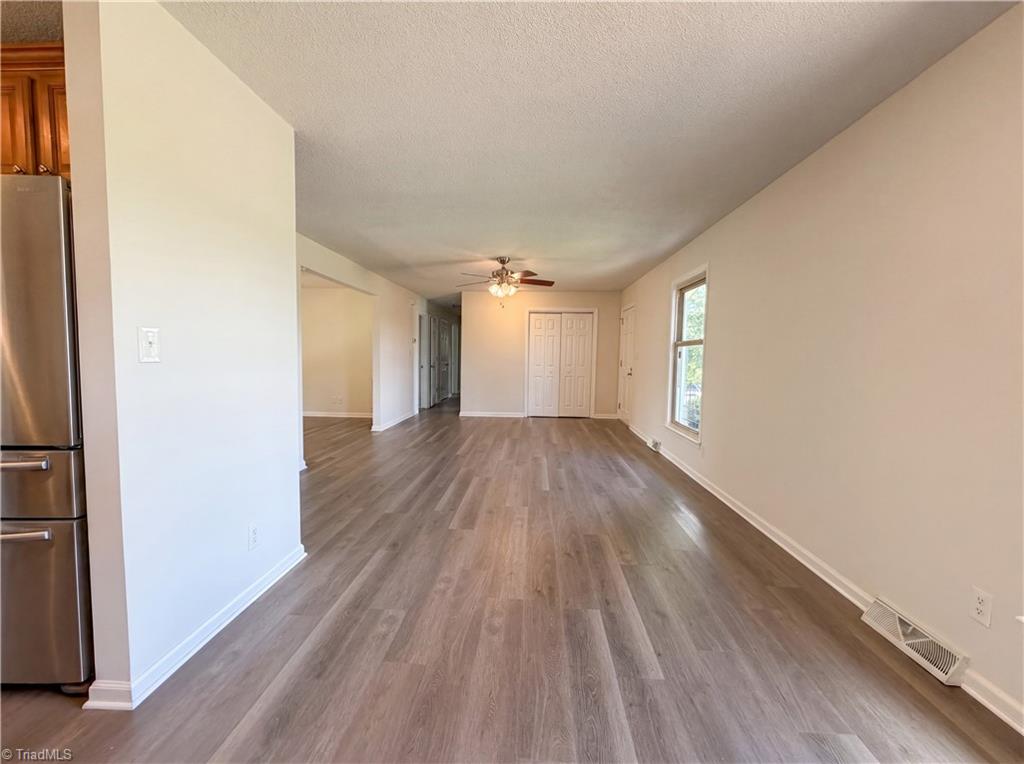 3849 Greenway Drive Property Photo 3