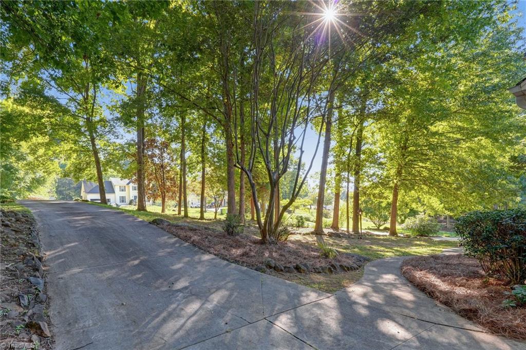 7509 Keating Drive Property Photo 3