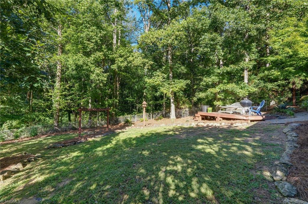 7509 Keating Drive Property Photo 6