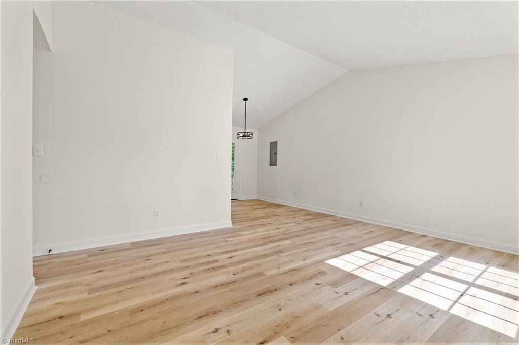 1210 Pearson Street Property Photo 6