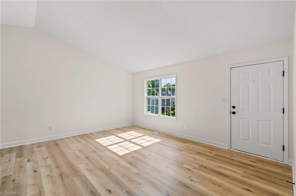 1210 Pearson Street Property Photo 7