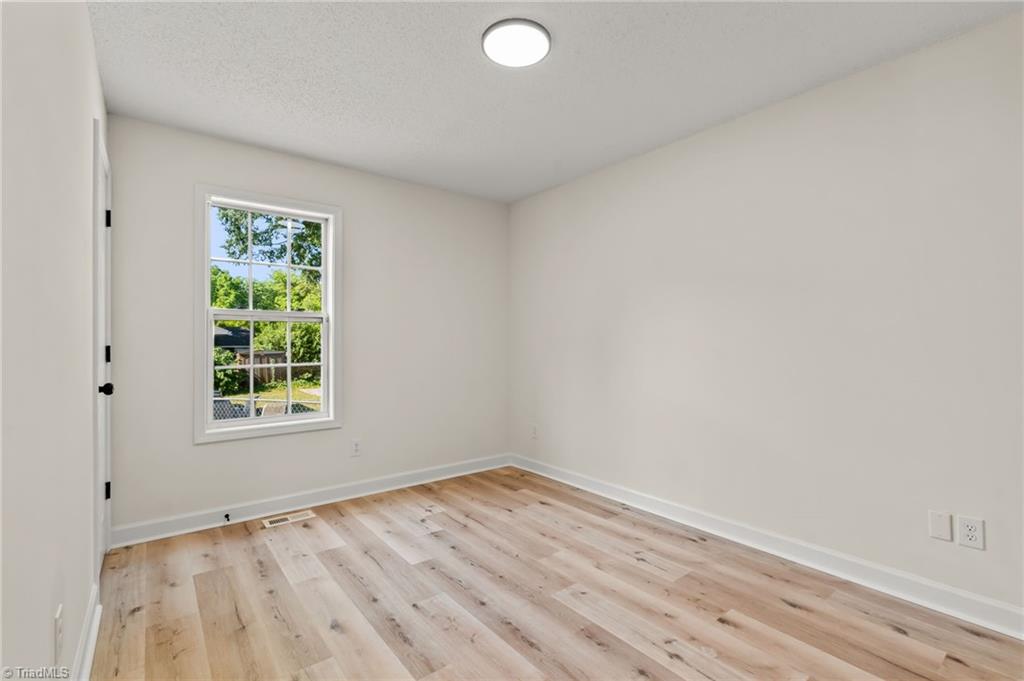 1210 Pearson Street Property Photo 24