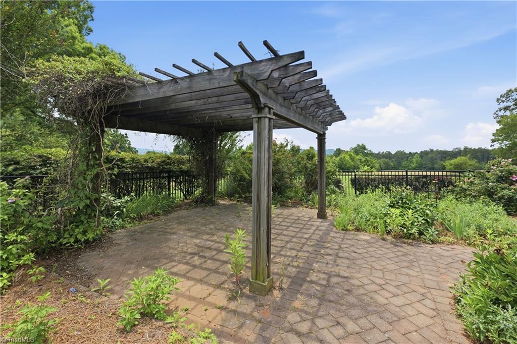 1019 George Road Property Photo 22
