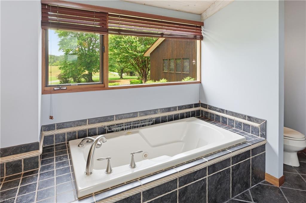 1019 George Road Property Photo 36