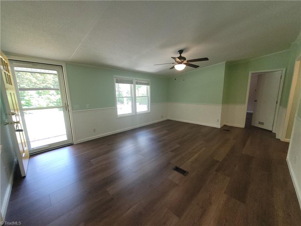1063 Frans Road Property Photo 13