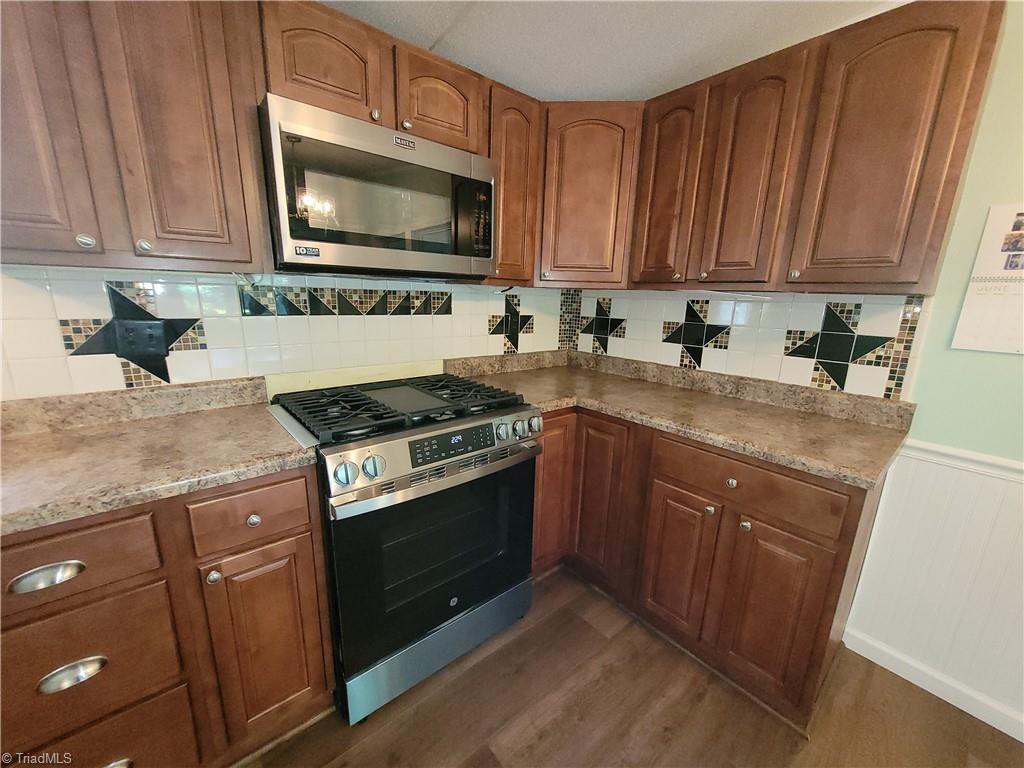 1063 Frans Road Property Photo 20