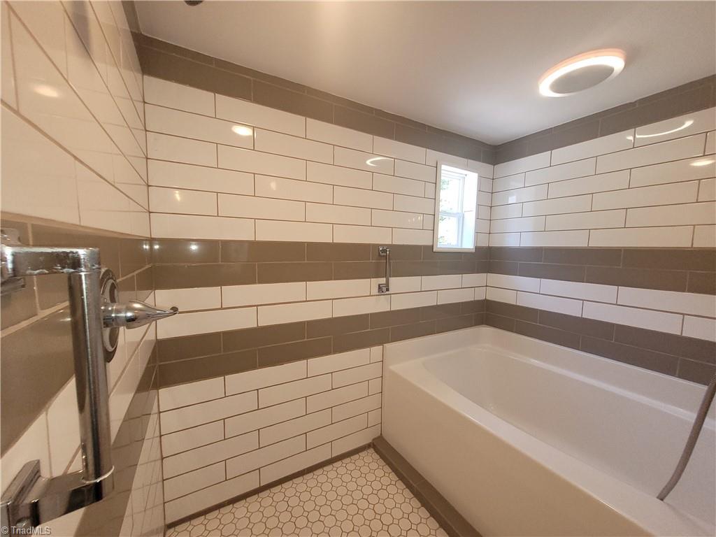 1063 Frans Road Property Photo 34