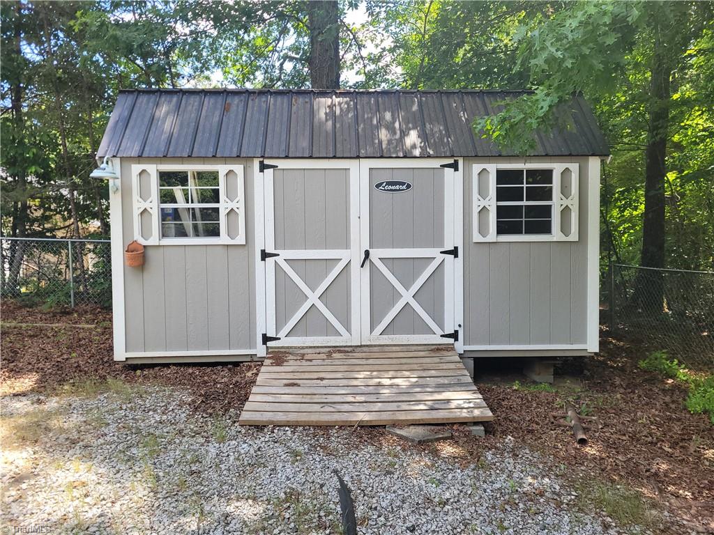 1063 Frans Road Property Photo 43