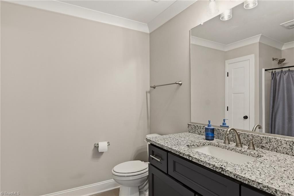 164 Pipers Ridge East Property Photo 25