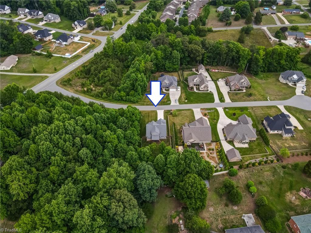 164 Pipers Ridge East Property Photo 48