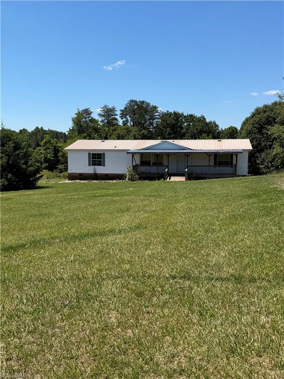 1940 Turkey Ford Road Property Photo 1