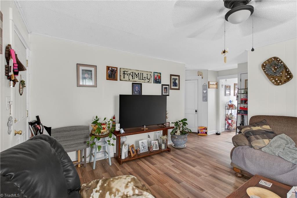 2669 Old Mountain Road Property Photo 6