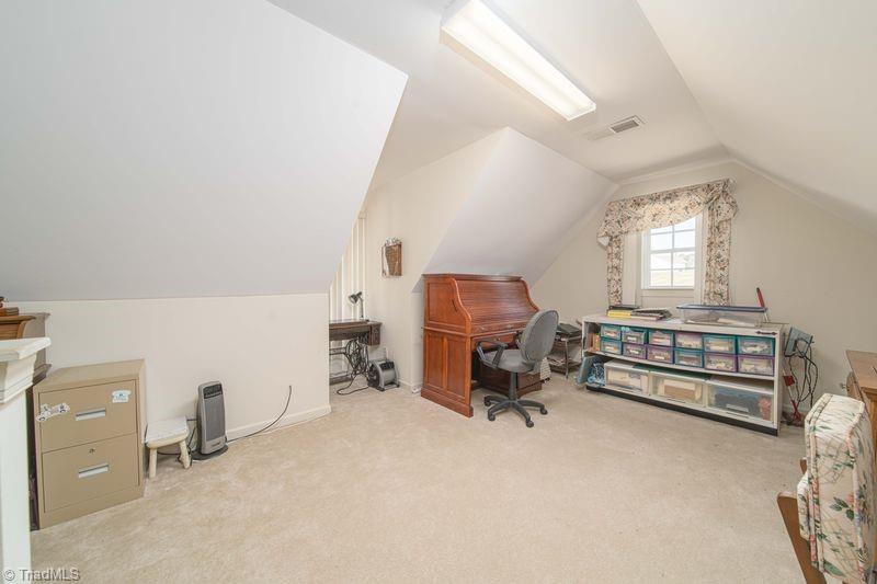 1225 Avery Way Property Photo 19
