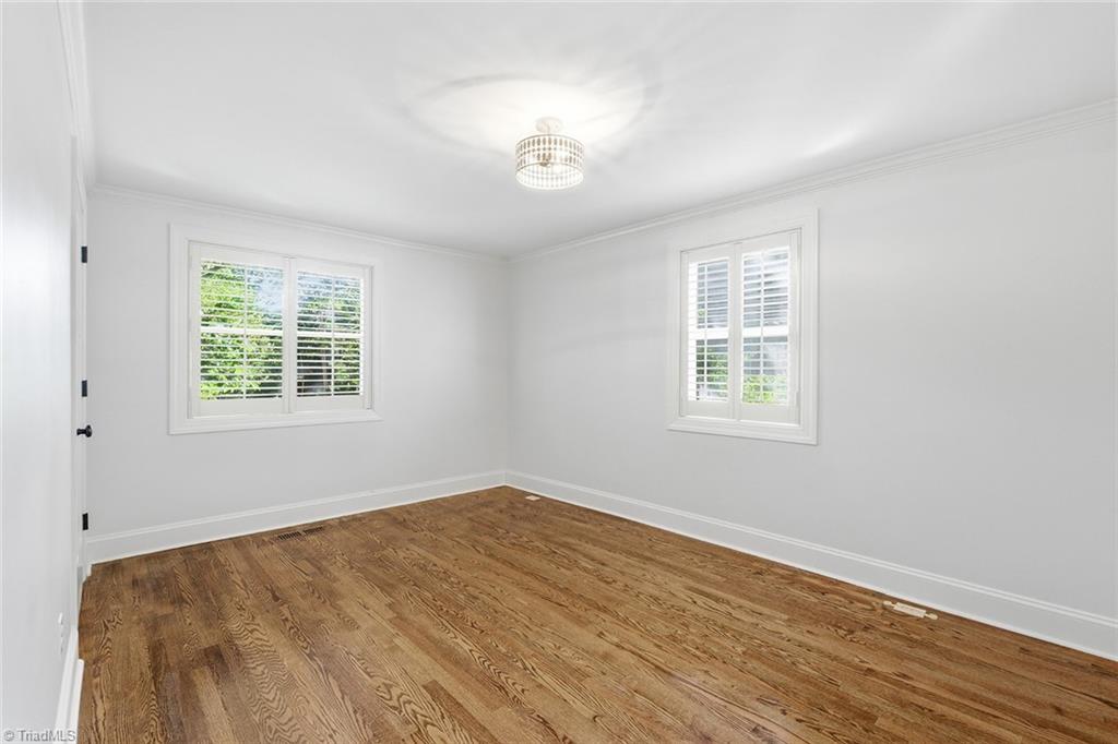 1920 Robinhood Road Property Photo 27
