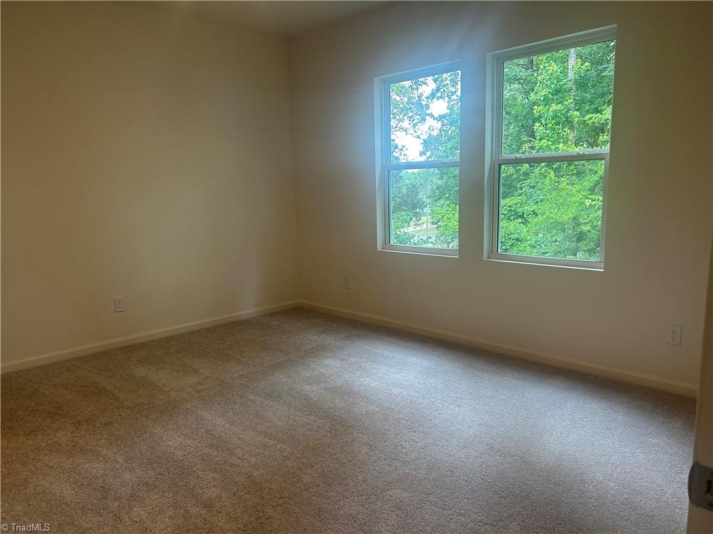 855 Hanford Landing Drive Property Photo 8