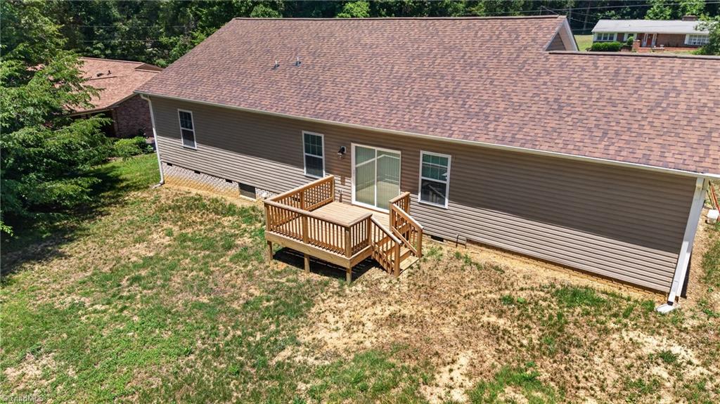 4218 Farlow Drive Property Photo 3