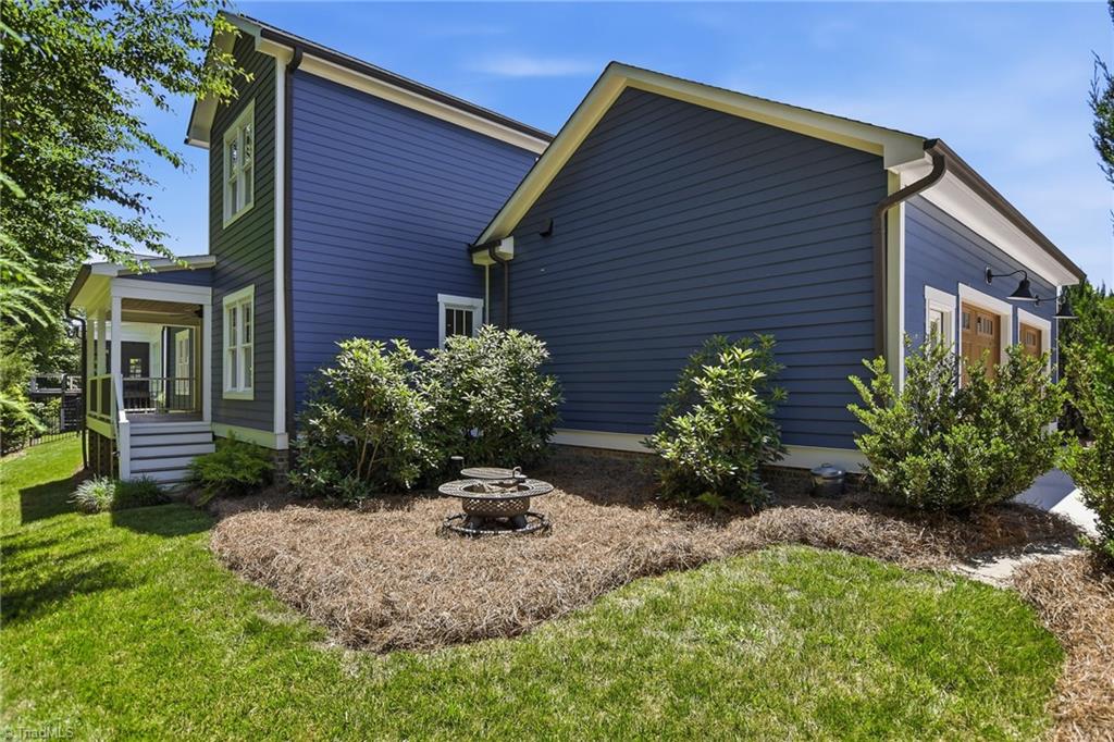 527 Lissara Lodge Drive Property Photo 35