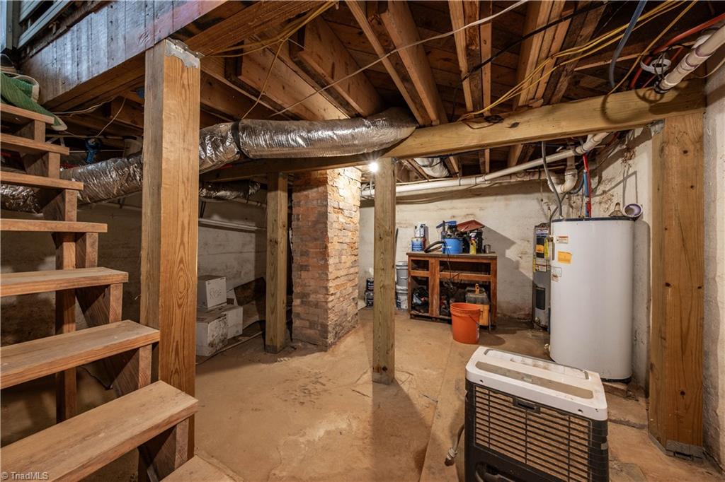 226 Main Street Property Photo 24