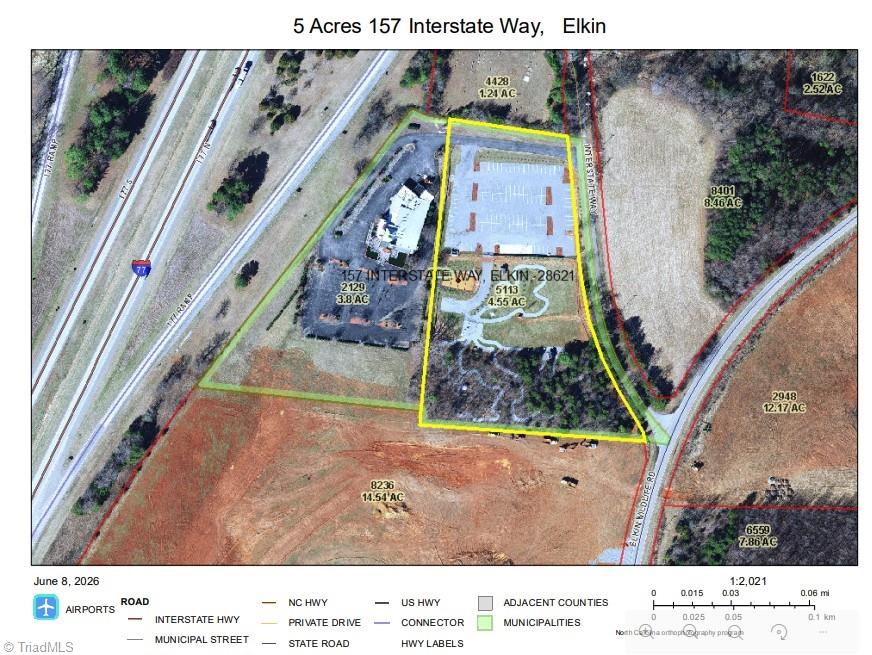 157 Interstate Way Property Photo 2