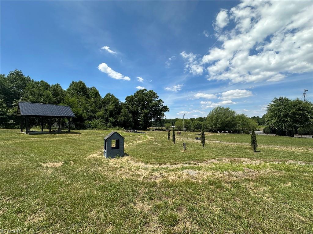157 Interstate Way Property Photo 20