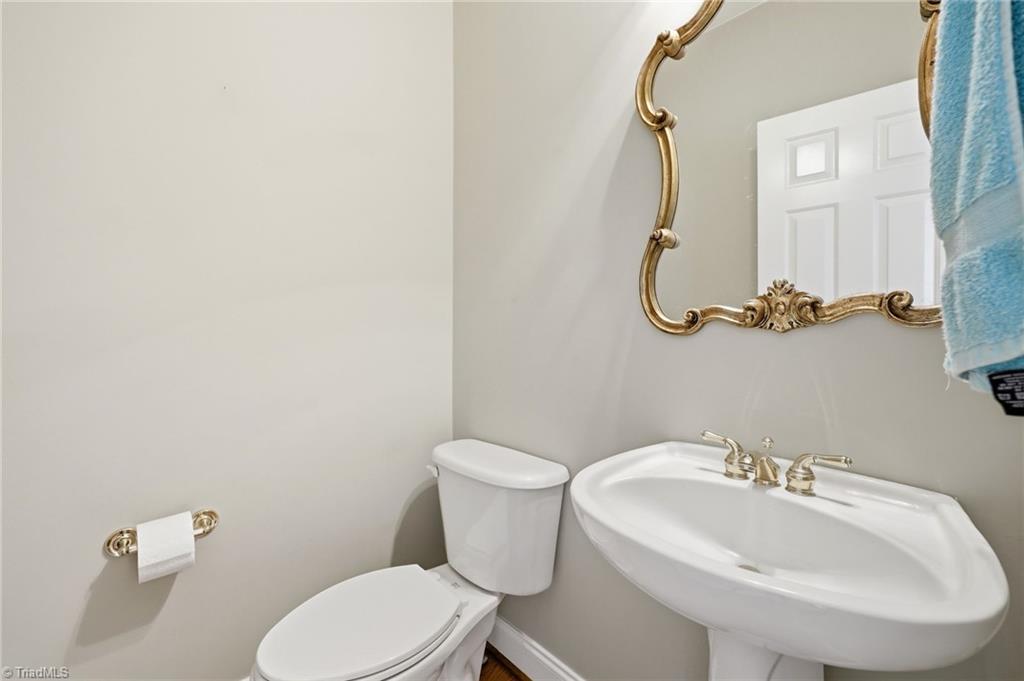 105 Creekstone Court Property Photo 22