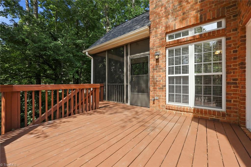 105 Creekstone Court Property Photo 38