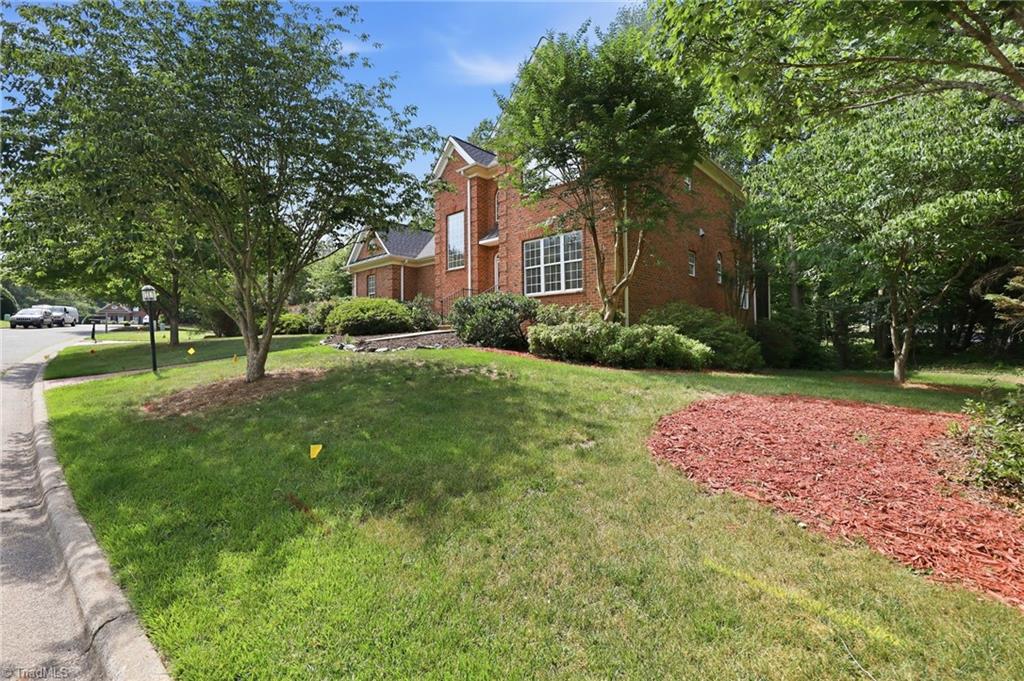 105 Creekstone Court Property Photo 44